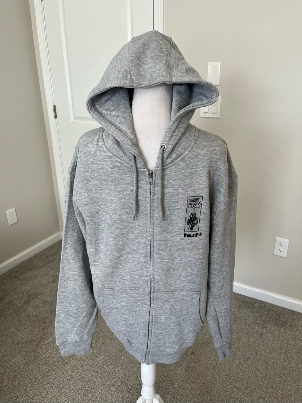 NWT HUF x Spider-Man Light Gray Full Zip-Up Hoodie Size Large - Picture 2 of 9